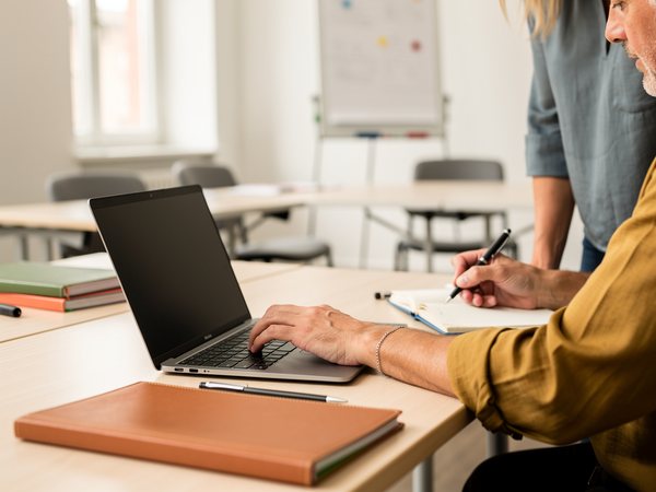 Bild zu OLEI - Online Learning Inklusion
Modul 2: Kooperationsstrukturen und -prozesse in inklusiven Schulen, KI-generiertes Bild